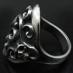 2 Abnormal Sides Vine Of Skull Ring Accessories
