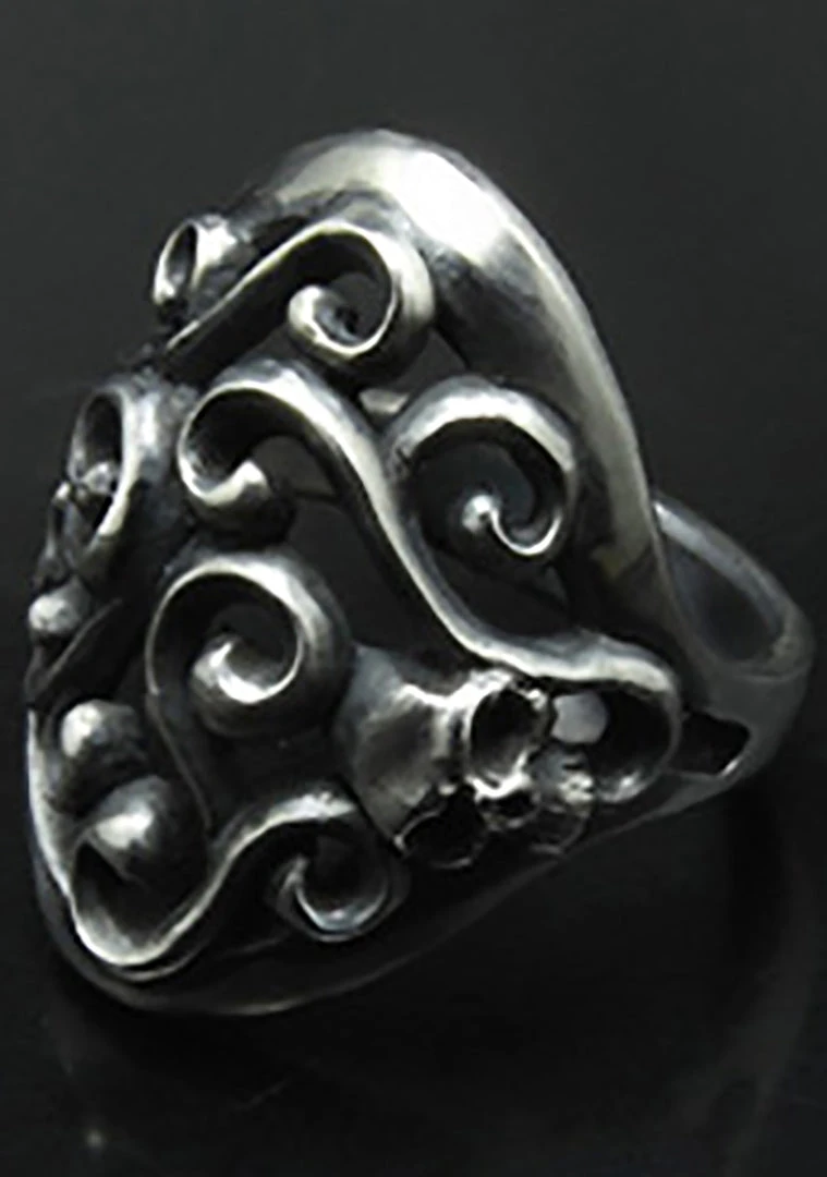2 Abnormal Sides Vine Of Skull Ring Accessories