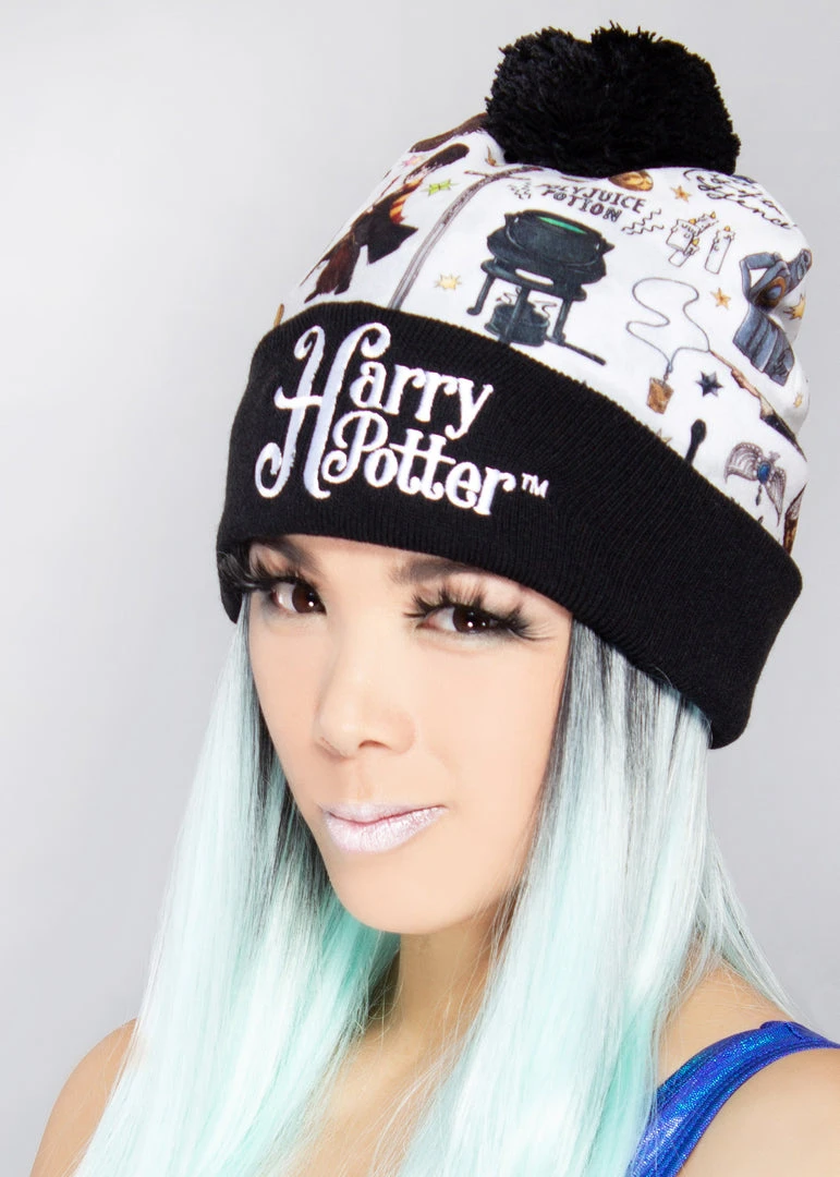 BIOWORLD X Harry Potter Dumbledore's Army Pom Beanie The Great Fantastic