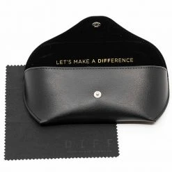 DIFF Eyewear Gia Sunglasses In Matte Black/Grey Gradient