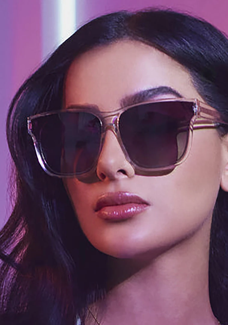 Dime Optics New X Sssniperwolf 001 Sunglasses In Clear/Grey Gradient