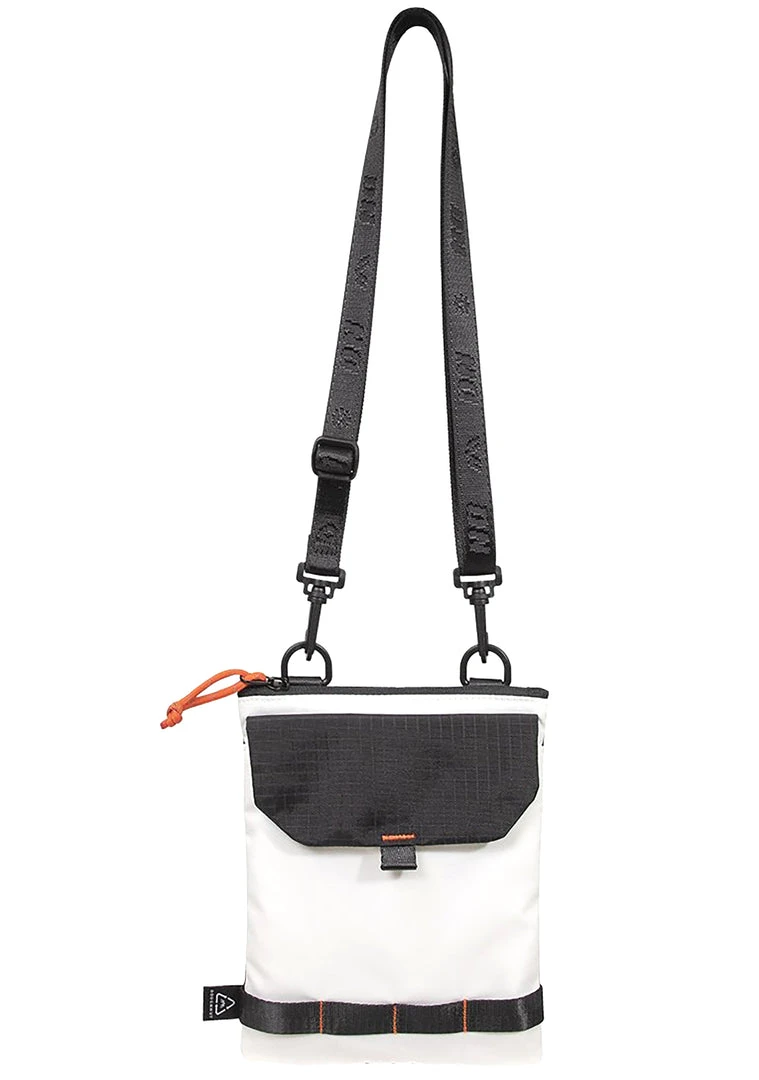 Doughnut Official X Gamescape Series Teleport Crossbody Bag In White New