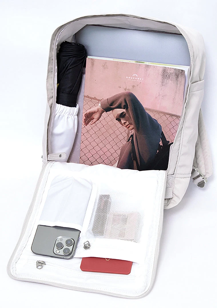 Doughnut Official X Grace Series Macaroon Backpack Bags