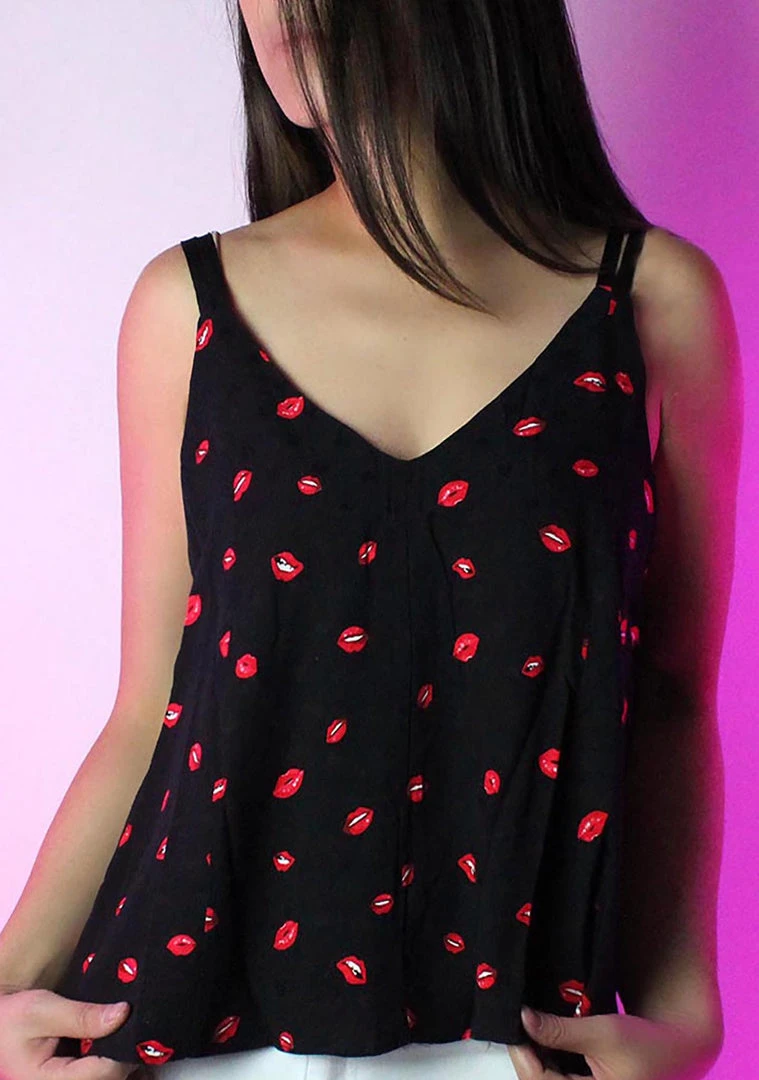 LA Style Rush Kiss Me Strappy Cami Top Women's Festival