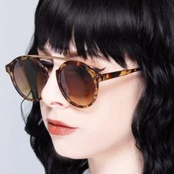 LASR Accessories Full Throttle Matte Sunglasses In Brown Tortoise