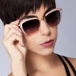 LASR Accessories Beautiful Stranger Sunglasses