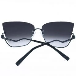 TopFoxx X Raya Vixen Sunglasses In Black Fade