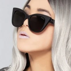 TopFoxx Accessories Venice Cat Eye Sunglasses In Black