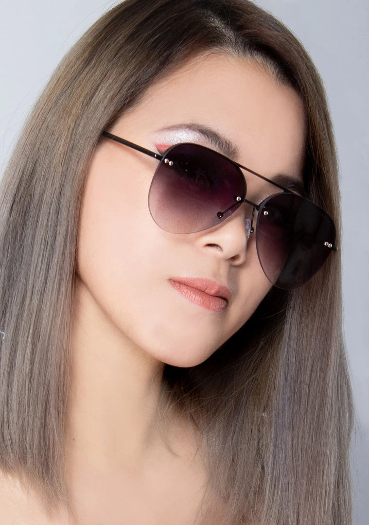 TopFoxx The Great Fantastic Megan 2 Narrow Sunglasses In Black Fade