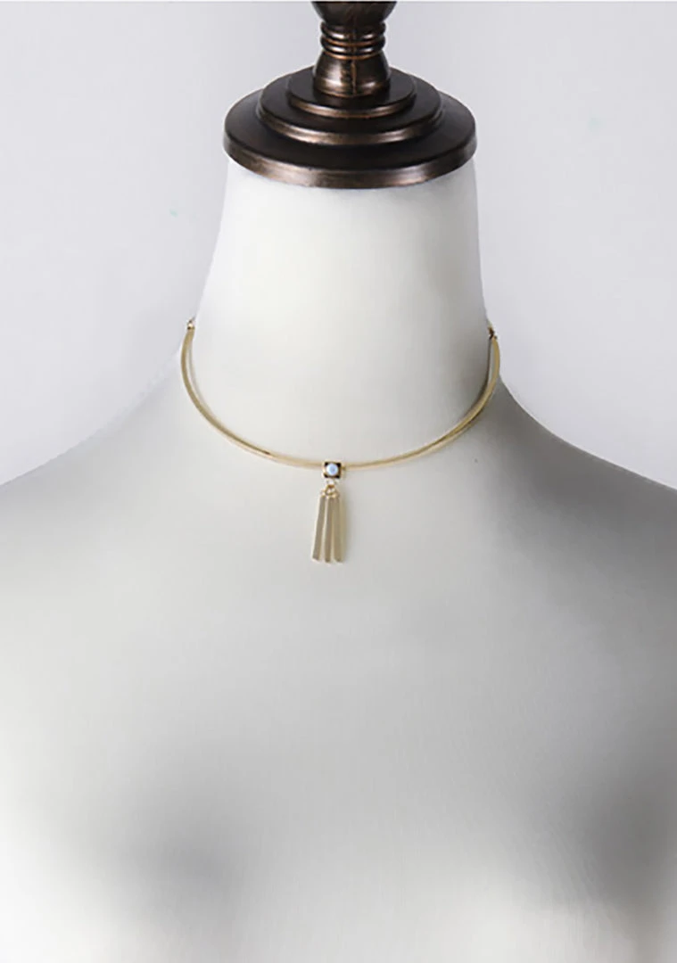 Wanderlust + Co Ava Choker In Gold/Sky