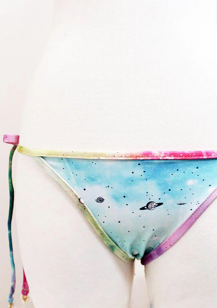 WILDFOX Swim Space Cadet Reversible Classic String Bikini Bottom