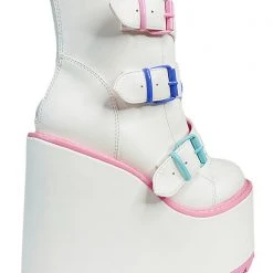 Y.R.U. New Dune Lo Care Bears Platform Boots In White